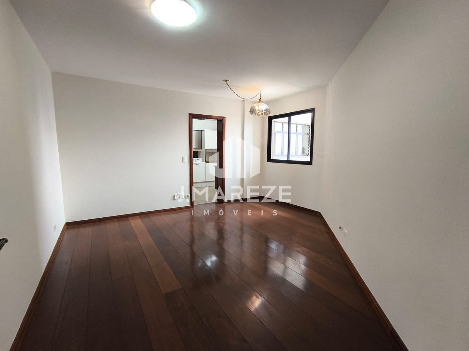 Apartamento à venda com 3 quartos, 187m² - Foto 5