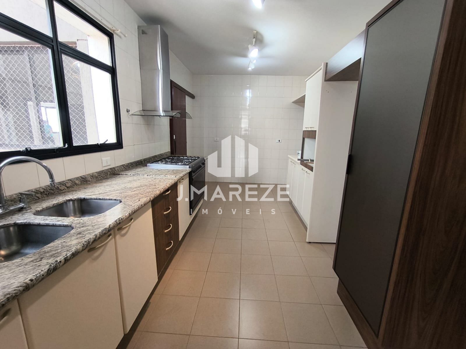Apartamento à venda com 3 quartos, 187m² - Foto 23
