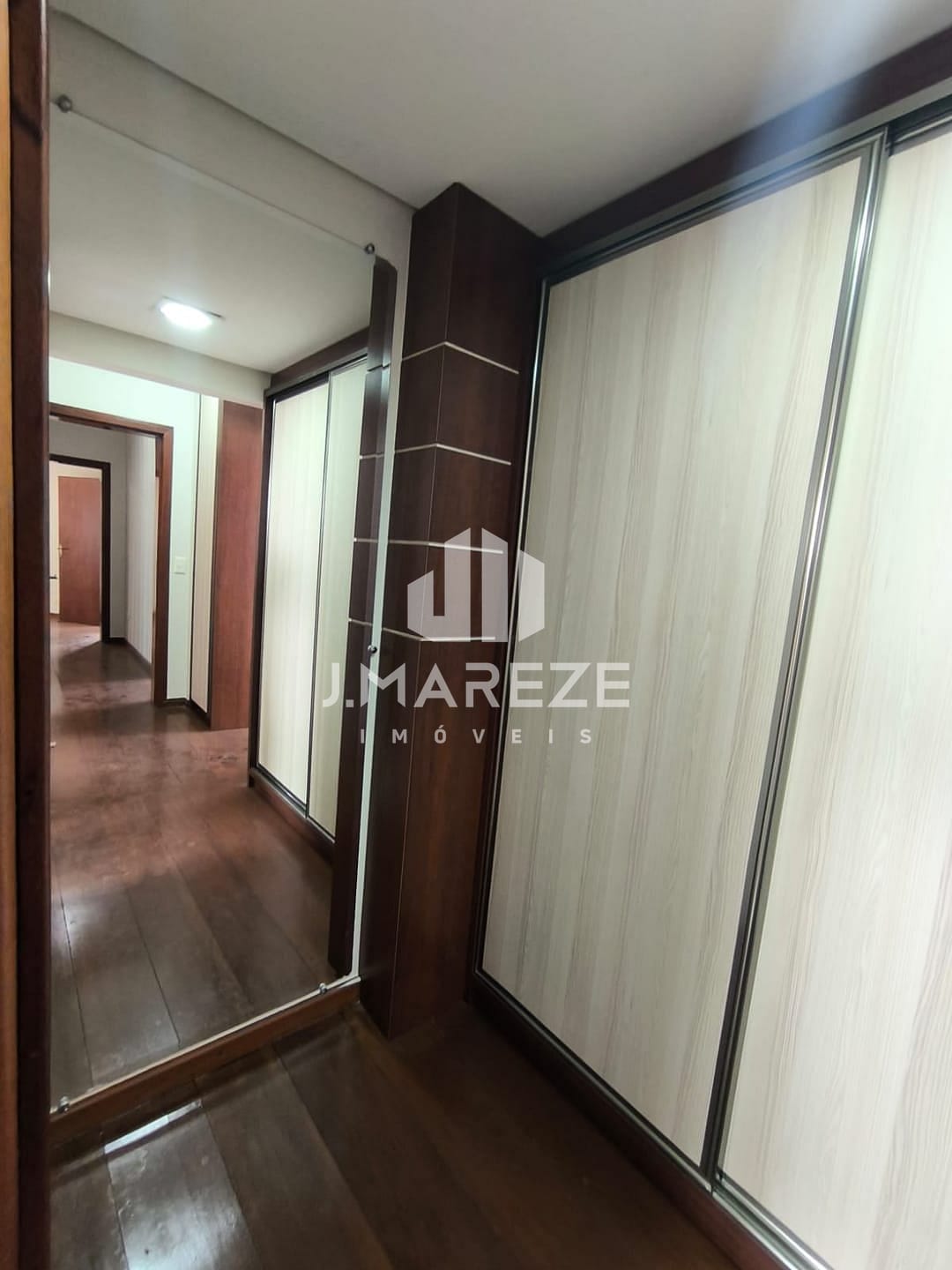 Apartamento à venda com 3 quartos, 187m² - Foto 17