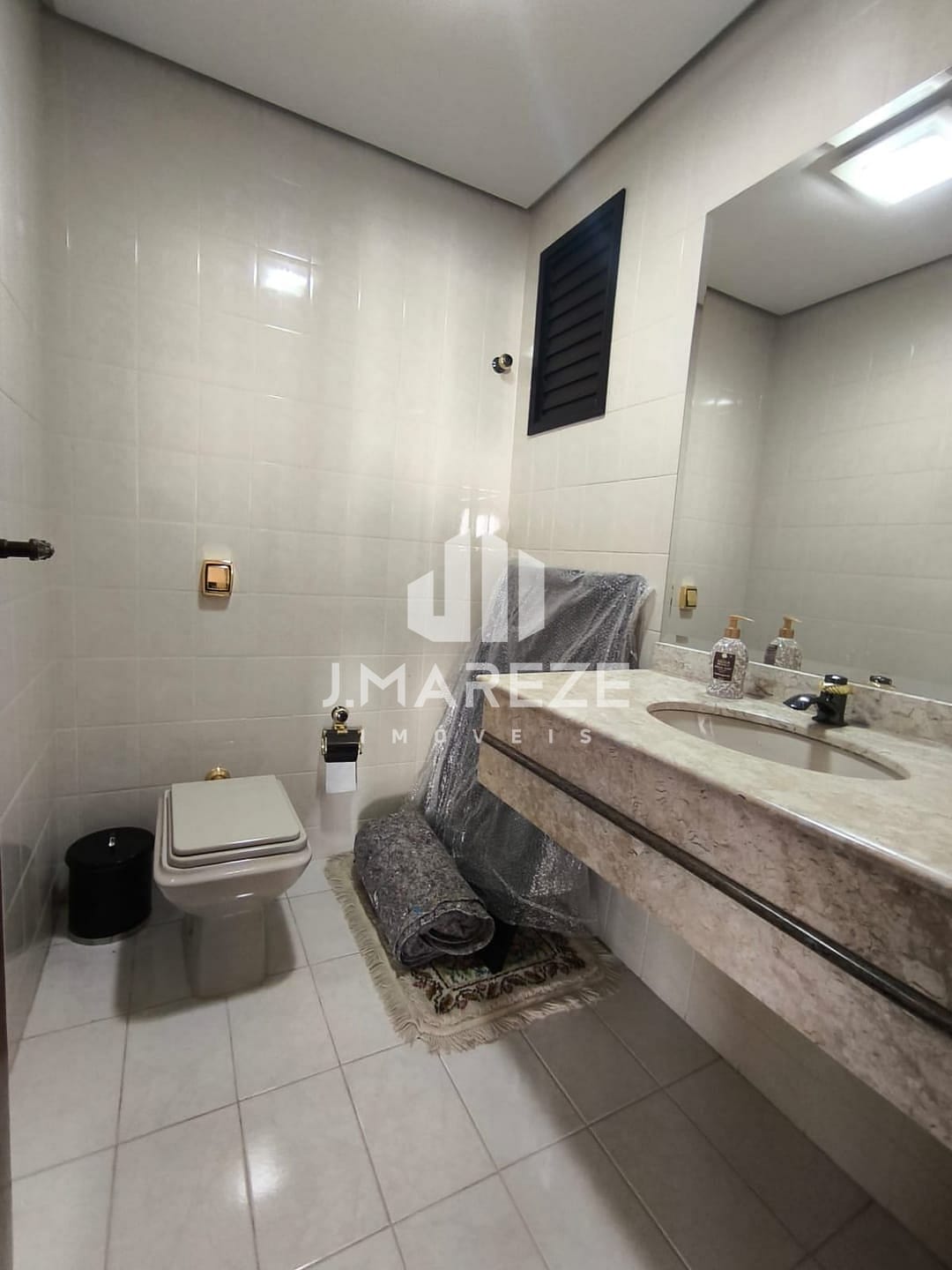 Apartamento à venda com 3 quartos, 187m² - Foto 3