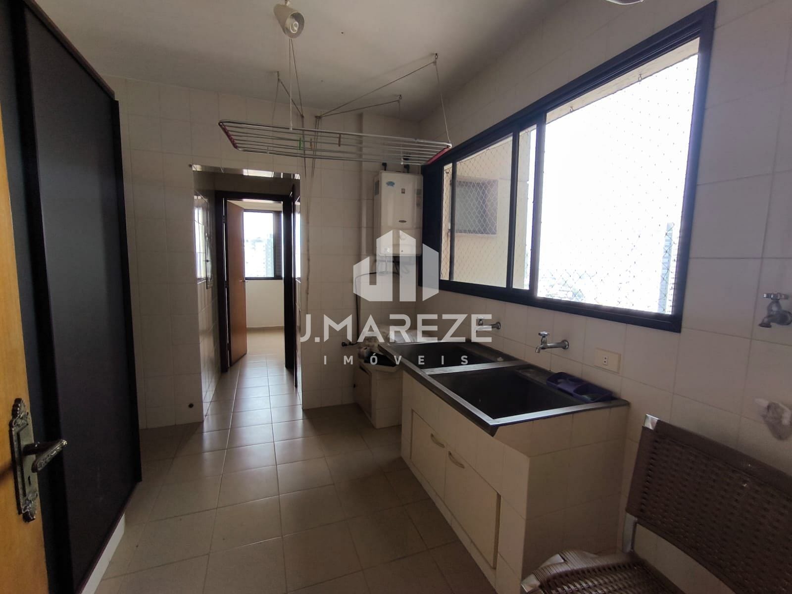 Apartamento à venda com 3 quartos, 187m² - Foto 24