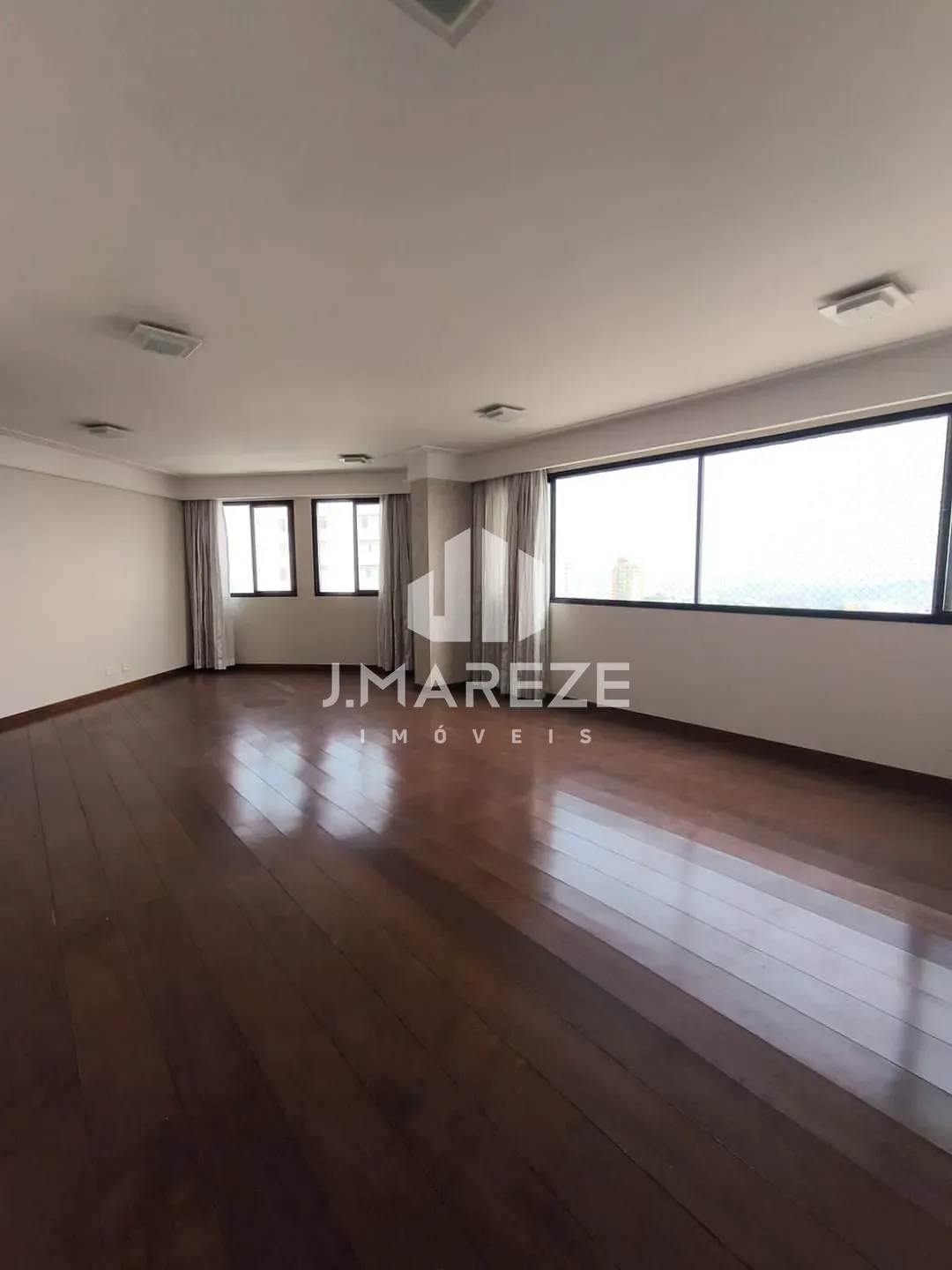 Apartamento, 3 quartos, 187 m² - Foto 2