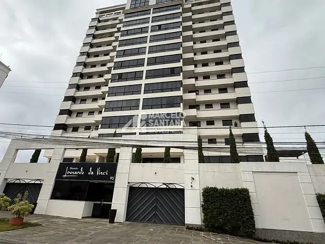 Apartamento 4 quartos e 6 banheiros, à venda, no bairro Candeias em Vitória da Conquista