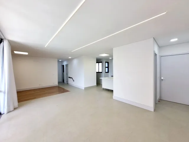 Apartamento com 231m² 2 quartos e 2 banheiros, para alugar, no bairro Bela Suiça em Londrina