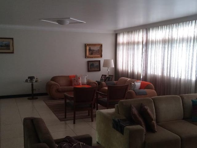 Foto do Apartamento - Apartamento à venda 4 Quartos, 2 Suites, 280M², Centro, Uberaba - MG | Rio Das Pedras 1 | ZUCATO IMOBILIARIA LTDA