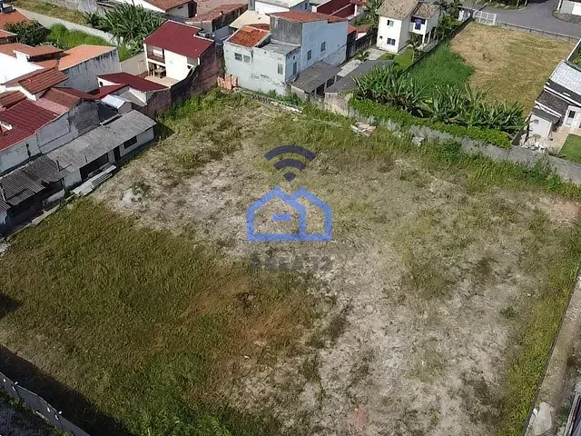 Apartamento 2 quartos e 2 banheiros, à venda, no bairro Praia das Palmeiras em Caraguatatuba