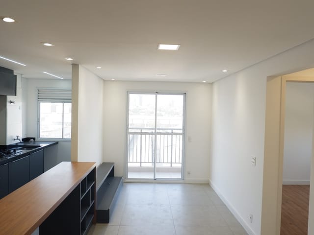 Apartamento 2 quartos e 1 banheiro, para alugar, no bairro Jardim em Santo André