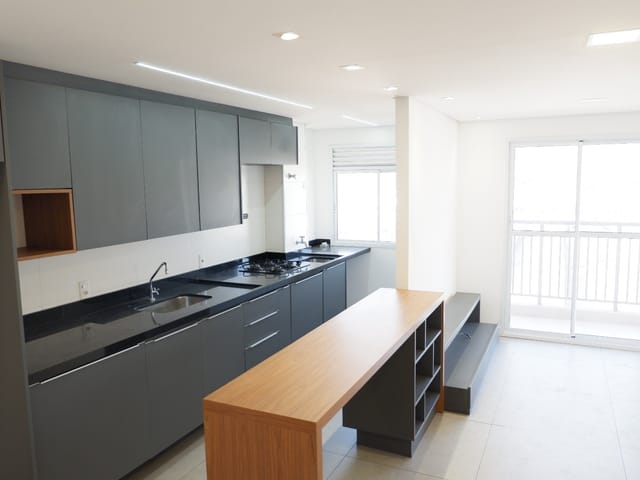 Apartamento 2 quartos e 1 banheiro, para alugar, no bairro Jardim em Santo André