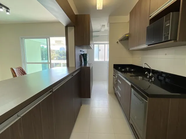 Apartamento com 75m² 2 quartos e 2 banheiros, para alugar, no bairro Dezoito do Forte Empresarial/Alphaville. em Barueri