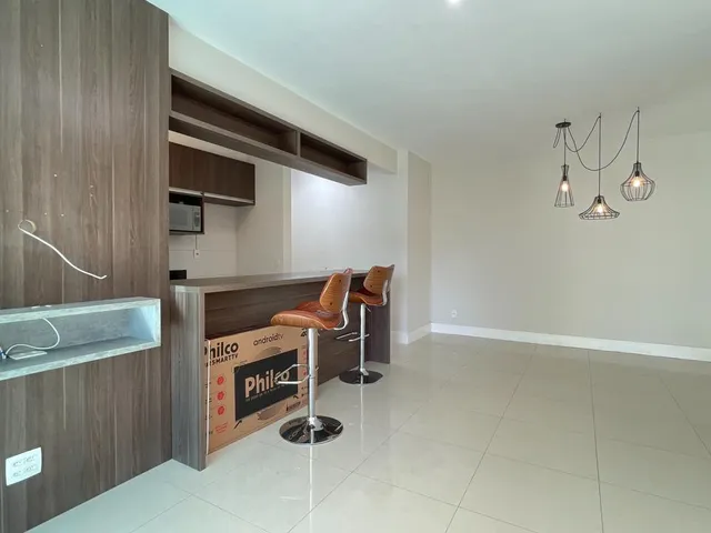 Apartamento com 75m² 2 quartos e 2 banheiros, para alugar, no bairro Dezoito do Forte Empresarial/Alphaville. em Barueri