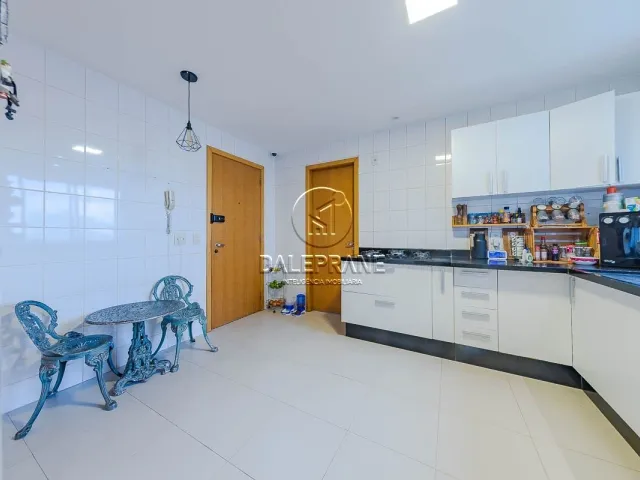 Apartamento 4 quartos e 5 banheiros, à venda, no bairro Sul (Águas Claras) em Brasília