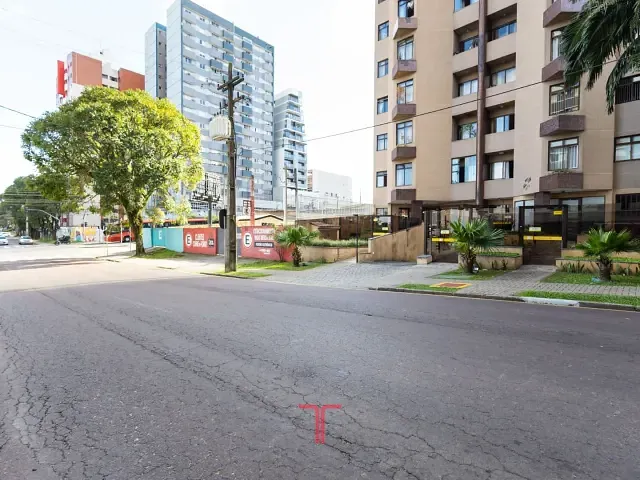 Apartamento com 101m² 2 quartos e 1 banheiro, à venda, no bairro Boa Vista em Curitiba