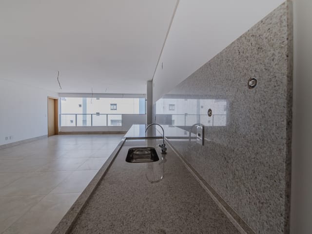 Apartamento 4 quartos e 6 banheiros, à venda, no bairro Setor Marista em Goiânia
