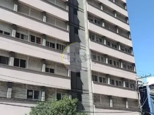 Apartamento 3 quartos e 1 banheiro, para alugar, no bairro Centro em Pelotas
