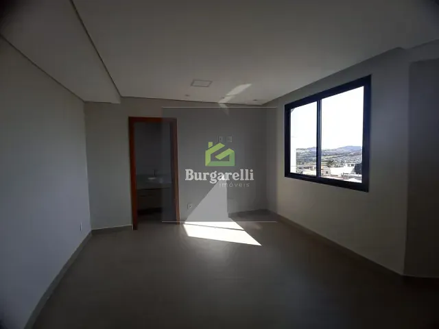 Apartamento 3 quartos e 2 banheiros, para alugar, no bairro Cruzeiro do Sul em Lavras