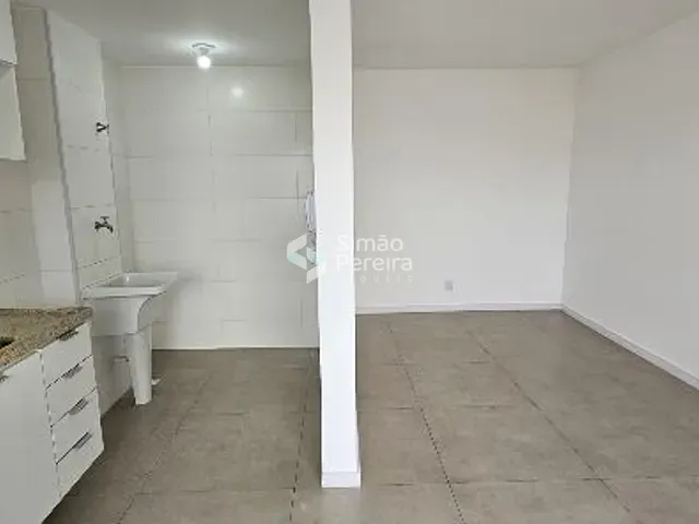 Apartamento com 60m² 2 quartos e 2 banheiros, à venda, no bairro Cascatinha  em Juiz de Fora