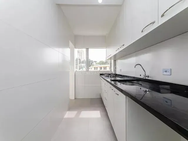 Apartamento com 46m² 1 quarto e 1 banheiro, à venda, no bairro Centro Cívico em Curitiba