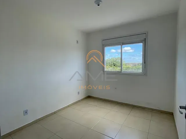 Apartamento 2 quartos e 1 banheiro, à venda, no bairro São Gonçalo em Pelotas