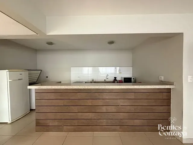 Apartamento 3 quartos e 2 banheiros, à venda, no bairro Vila Marumby em Maringá