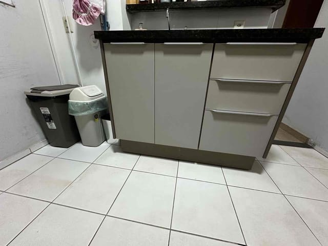 Apartamento 2 quartos e 1 banheiro, à venda, no bairro Olímpico em Londrina