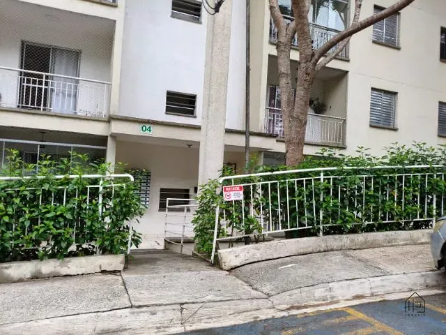 Apartamento com 60m² 2 quartos e 1 banheiro, à venda, no bairro Jardim Caiapiá em Cotia