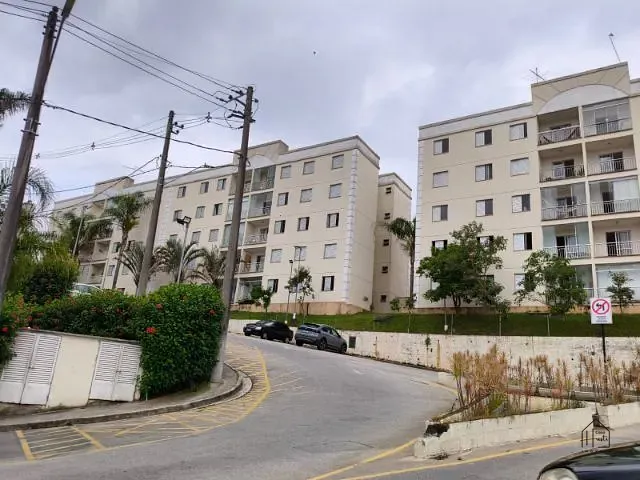 Apartamento com 60m² 2 quartos e 1 banheiro, à venda, no bairro Jardim Caiapiá em Cotia