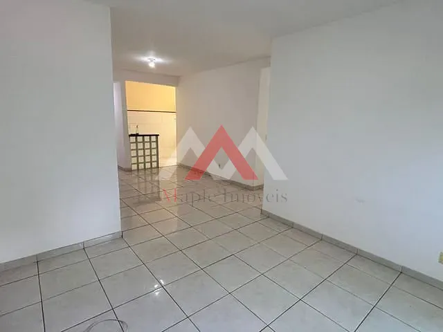 Apartamento 3 quartos e 2 banheiros, para alugar, no bairro Piratininga em Niterói