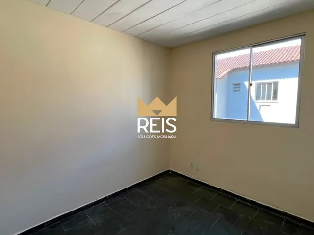 Apartamento 2 quartos e 1 banheiro, para alugar, no bairro Inhoaíba em Rio de Janeiro
