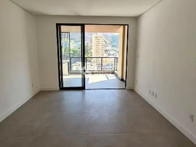 Apartamento com 90m² 2 quartos e 3 banheiros, à venda, no bairro São Mateus em Juiz de Fora