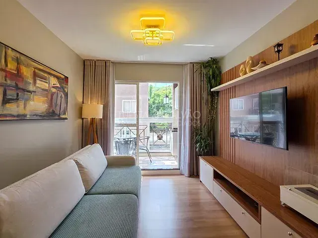 Apartamento com 93m² 3 quartos e 2 banheiros, à venda, no bairro Hugo Lange em Curitiba