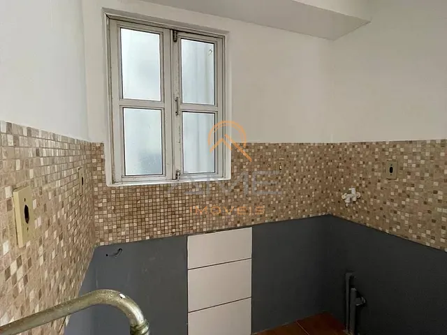 Apartamento 2 quartos e 1 banheiro, à venda, no bairro São Gonçalo em Pelotas