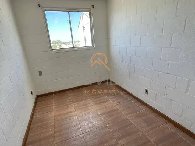 Apartamento 2 quartos e 1 banheiro, à venda, no bairro São Gonçalo em Pelotas