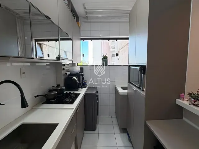 Apartamento 2 quartos e 1 banheiro, à venda, no bairro Luiz Anselmo em Salvador