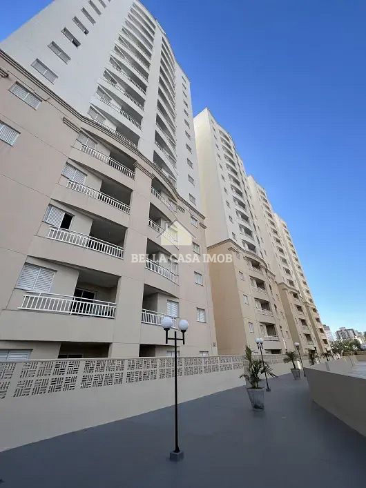 Apartamento à venda com 3 quartos, 67m² - Foto 1