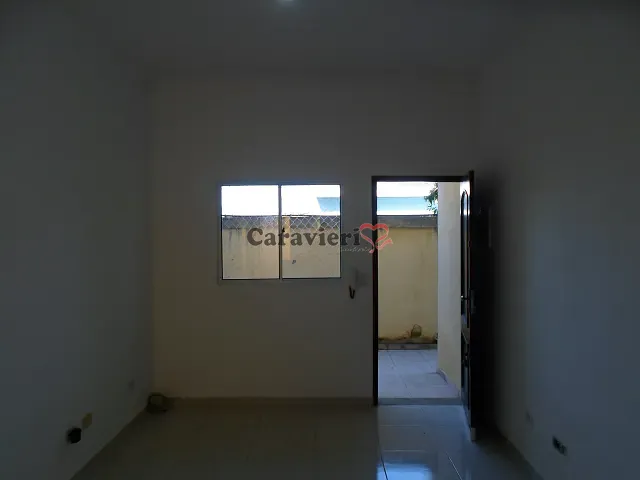 Casa 2 quartos e 1 banheiro, para alugar, no bairro Vila Araguaia em São Paulo