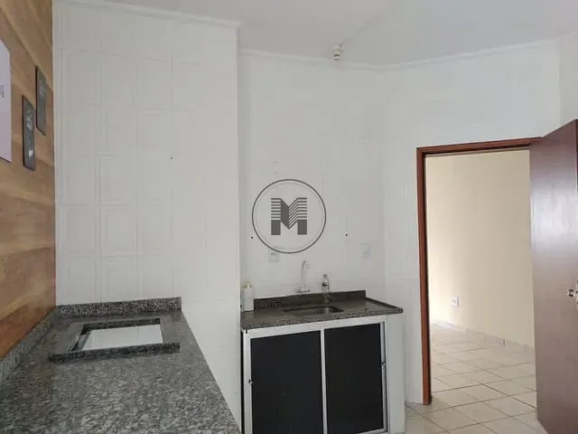 Apartamento com 68m² 2 quartos e 1 banheiro, para alugar, no bairro Parque das Alamedas em Guaratinguetá