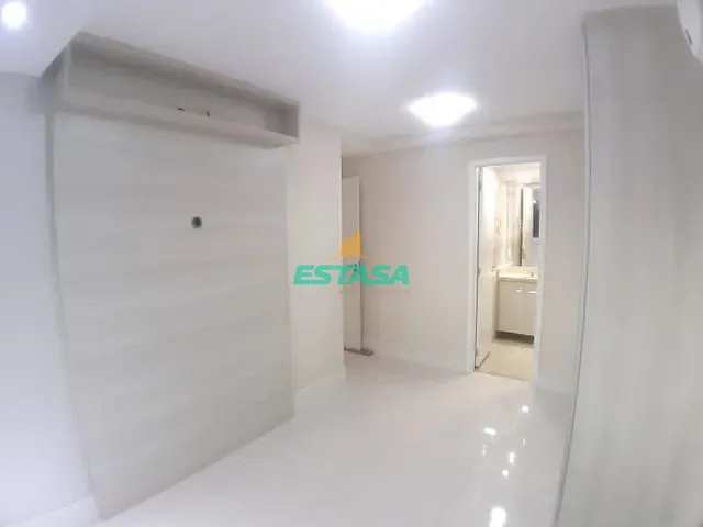 Apartamento 3 quartos e 3 banheiros, à venda, no bairro Anil em Rio de Janeiro