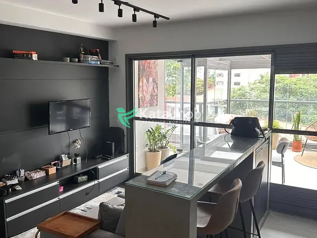 Apartamento 1 quarto e 2 banheiros, para alugar, no bairro Mirandópolis em São Paulo