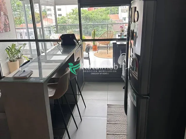 Apartamento 1 quarto e 2 banheiros, para alugar, no bairro Mirandópolis em São Paulo