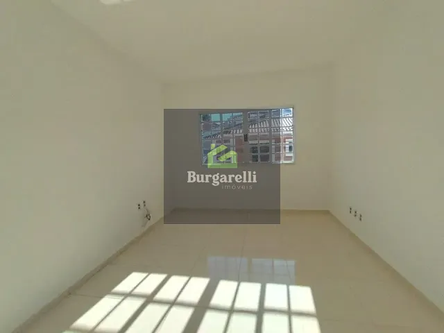 Apartamento 2 quartos e 2 banheiros, para alugar, no bairro Jardim Fabiana em Lavras