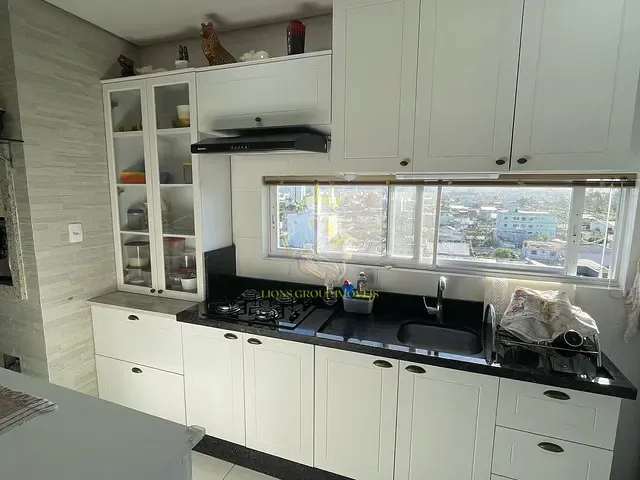 Apartamento 2 quartos e 2 banheiros, à venda, no bairro Areias em Camboriú