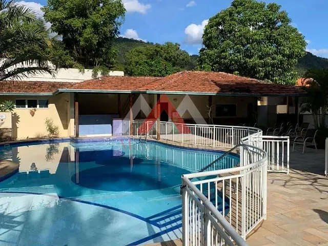 Apartamento 1 quarto e 1 banheiro, à venda, no bairro Itaipu em Niterói
