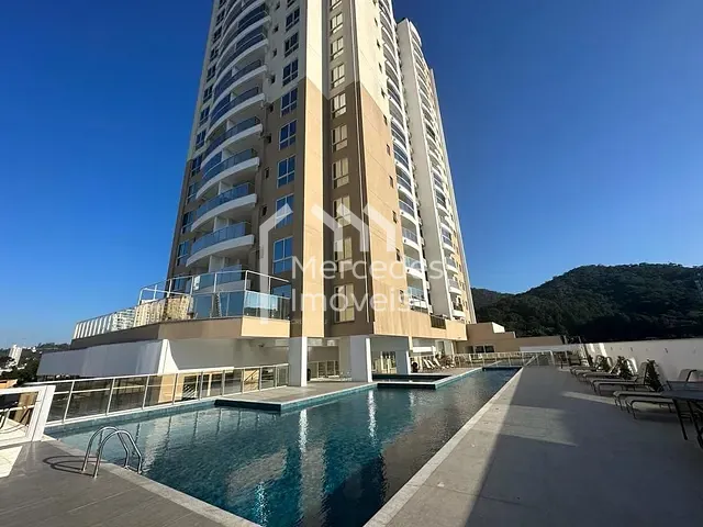 Apartamento com 91m² 2 quartos e 3 banheiros, à venda, no bairro Fazenda em Itajaí