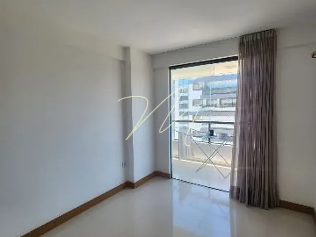 Apartamento 2 quartos e 2 banheiros, para alugar, no bairro Nossa Senhora da Vitória em Ilhéus