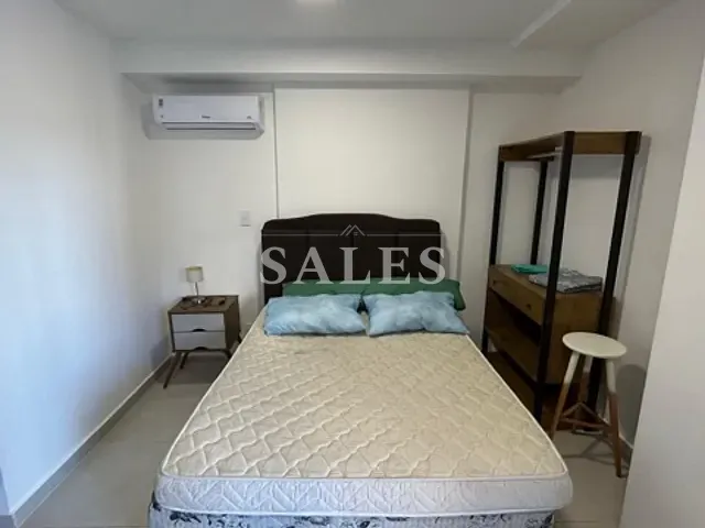 Apartamento com 40m² 1 quarto e 1 banheiro, para alugar, no bairro Centro em Juiz de Fora