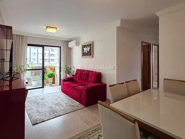 Apartamento com 78m² 3 quartos e 2 banheiros, à venda, no bairro Cabral em Curitiba