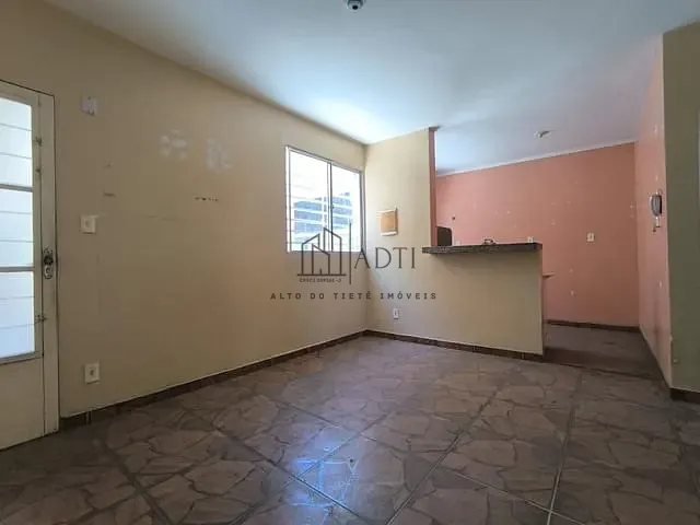 Apartamento 2 quartos e 1 banheiro, à venda, no bairro Jundiapeba em Mogi das Cruzes