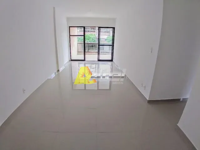 Apartamento com 108m² 3 quartos e 3 banheiros, à venda ou para alugar, no bairro Recreio dos Bandeirantes em Rio de Janeiro