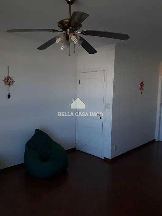 Apartamento à venda com 3 quartos, 94m² - Foto 12