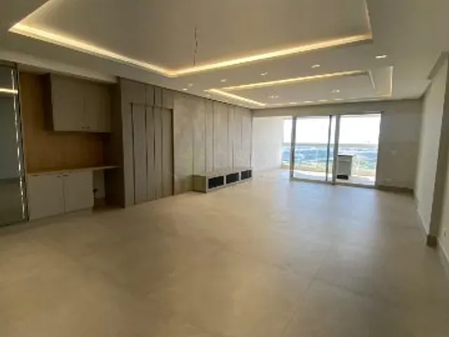 Apartamento com 310m² 3 quartos e 5 banheiros, à venda, no bairro Centro em Apucarana